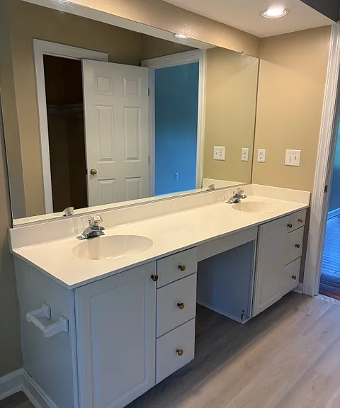12901 Hedgetop Dr — Photo 18