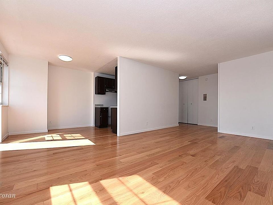 1st image of 4730 59th St APT 14C