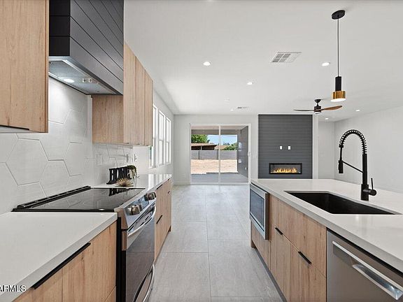 5th image of 2890 E ANGELA Drive