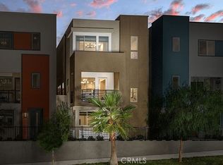 1665 W Intrepid Ln, San Pedro, CA 90732