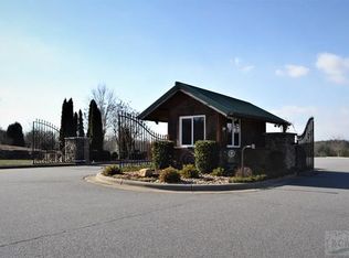 1029 Table View Dr, Morganton, NC 28655