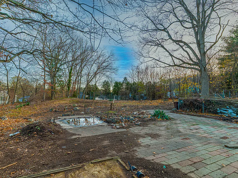 119 Green St — Photo 25