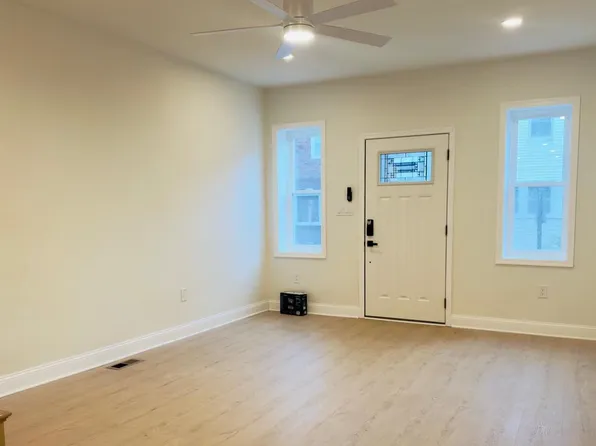 2546 S 9th St, Philadelphia, PA 19148