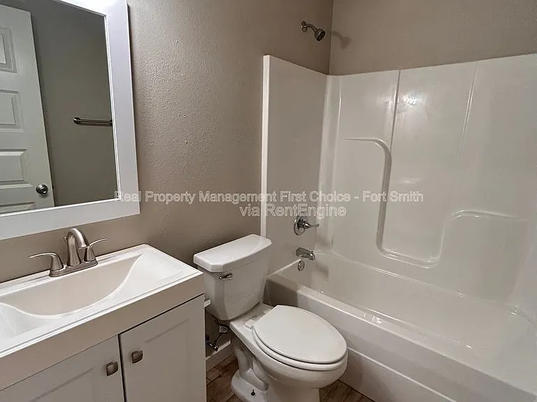 1612 P St S #B — Photo 10