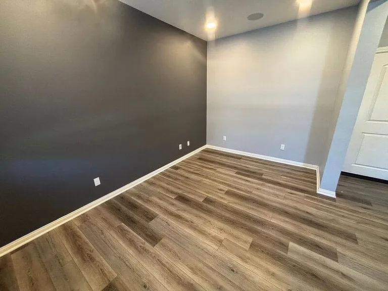 7819 Paxton Pl — Photo 8
