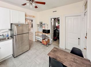 3528 N Wilton Ave #2, Chicago, IL 60657