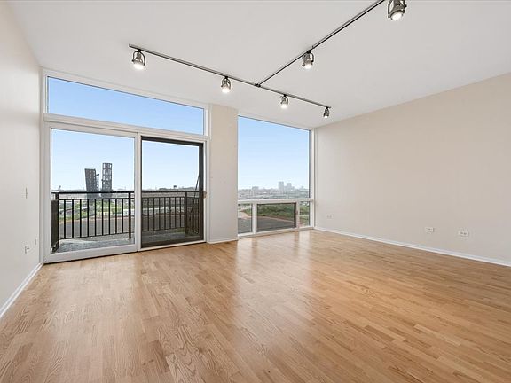 3rd image of 61 W 15th St APT 806