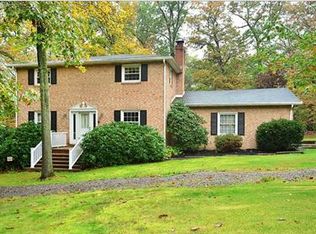 208 Woodcroft Rd, Baden, PA 15005