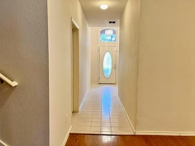 629 Bella Vista Dr — Photo 14