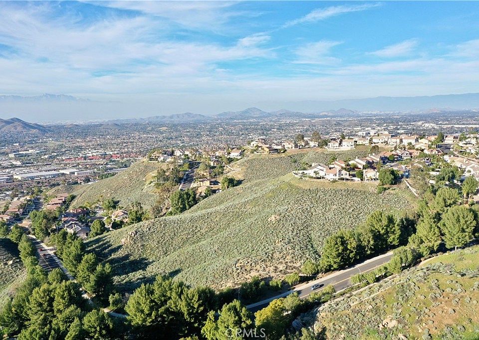 2nd image of 16286 Lakepointe Dr Lot 60