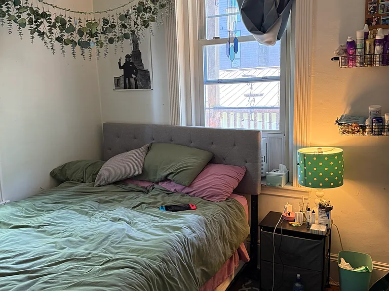 4 Litchfield St #6 — Photo 13