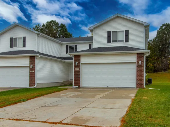 2377 Telluride Cir, Lincoln, NE 68521
