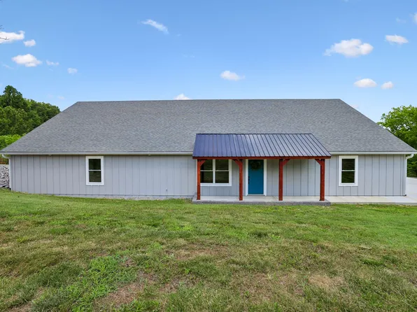 1124 Dale Ridge Rd, Dowelltown, TN 37059