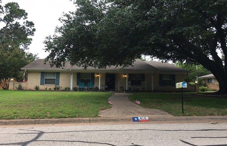 1st image of 418 Marcus Dr