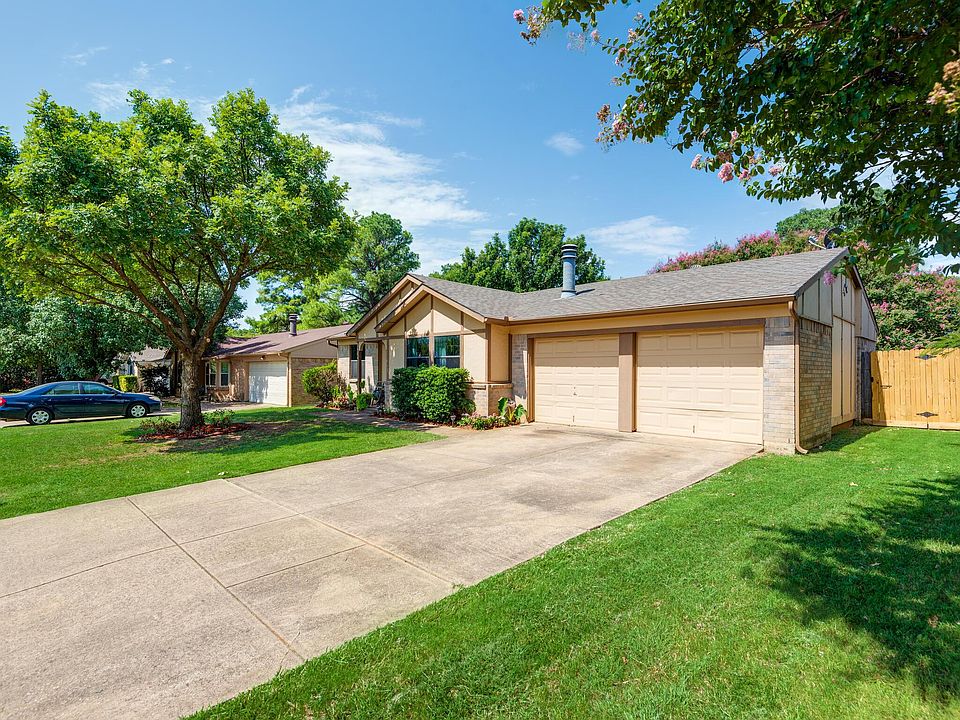 1st image of 5404 School Hill Cir