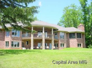 1 Beachview Ln, Springfield, IL 62712