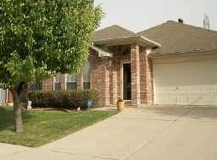 7010 Pickford Ct, Arlington, TX 76001