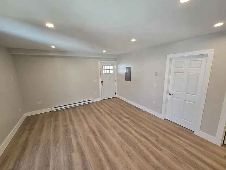 24 Cutts St #302 — Photo 2