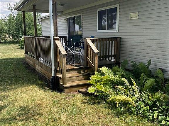 3rd image of 16297 W 200th St