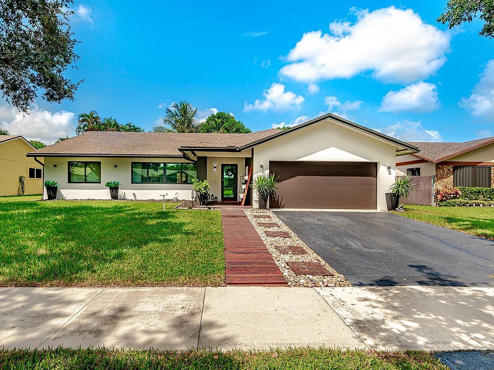 1st image of 5345 SW 119th Avenue