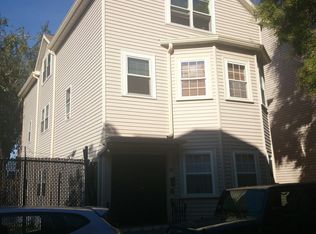 39 Middle St, South Boston, MA 02127