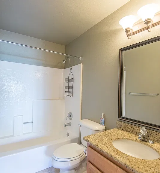 7150 Shoreline Dr — Photo 7