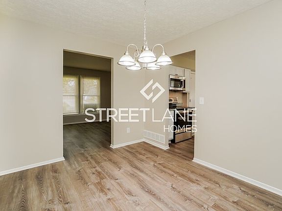 4th image of 2129 Belltree Dr
