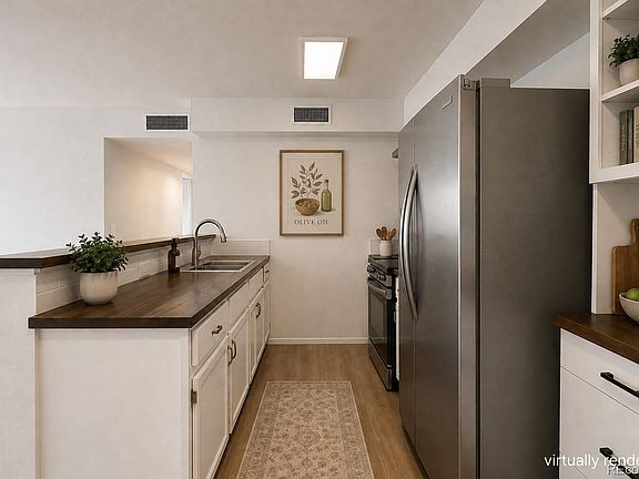 3rd image of 8741 Dawson Street #204