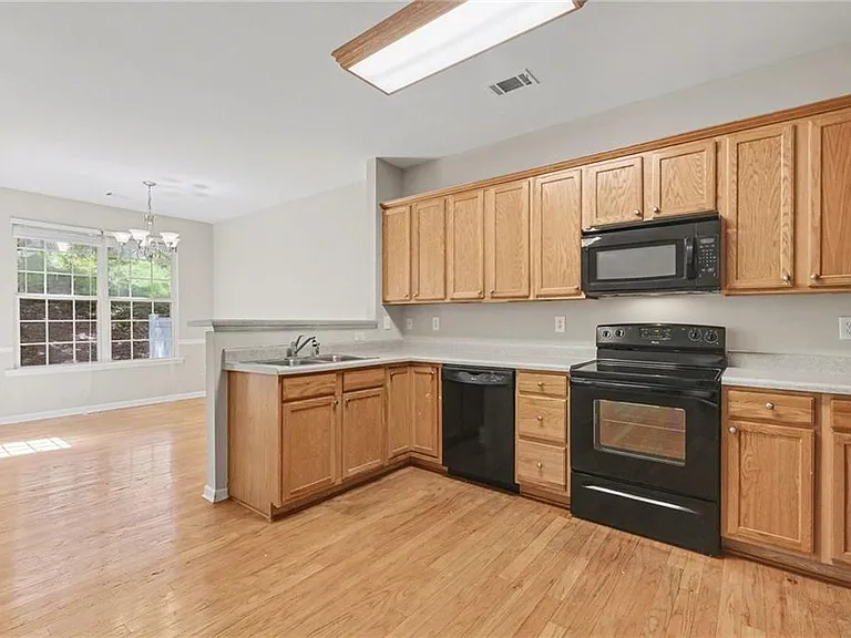 2775 Pierce Brennen Ct #2775 — Photo 9