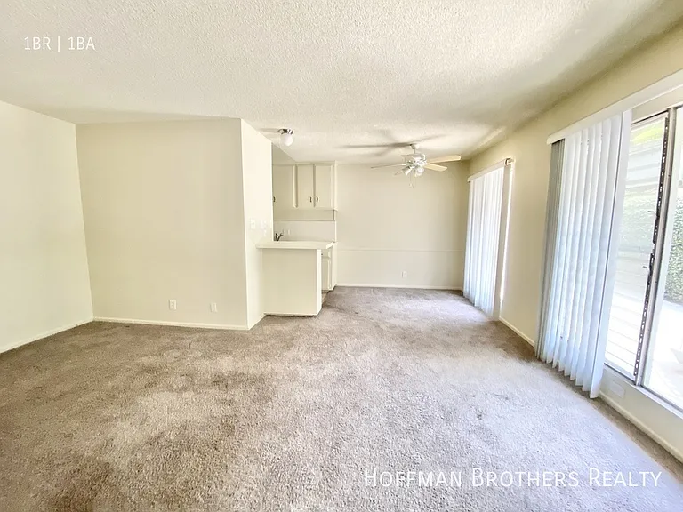 3339 Mentone Ave #1 — Photo 5