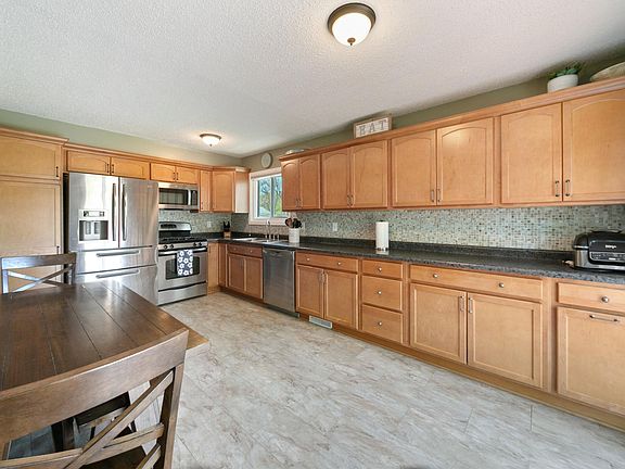 5th image of 7100 Irish Avenue Ct S