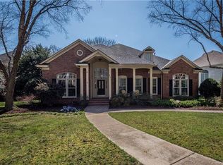 4201 Stourton Ln, Charlotte, NC 28226