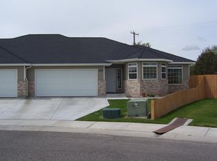 379 Scott Ct, Twin Falls, ID 83301