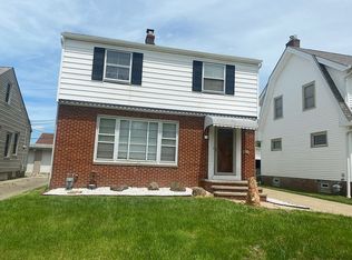 7602 Wainstead Dr, Parma, OH
