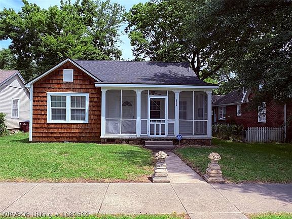 3rd image of 2029 S M St