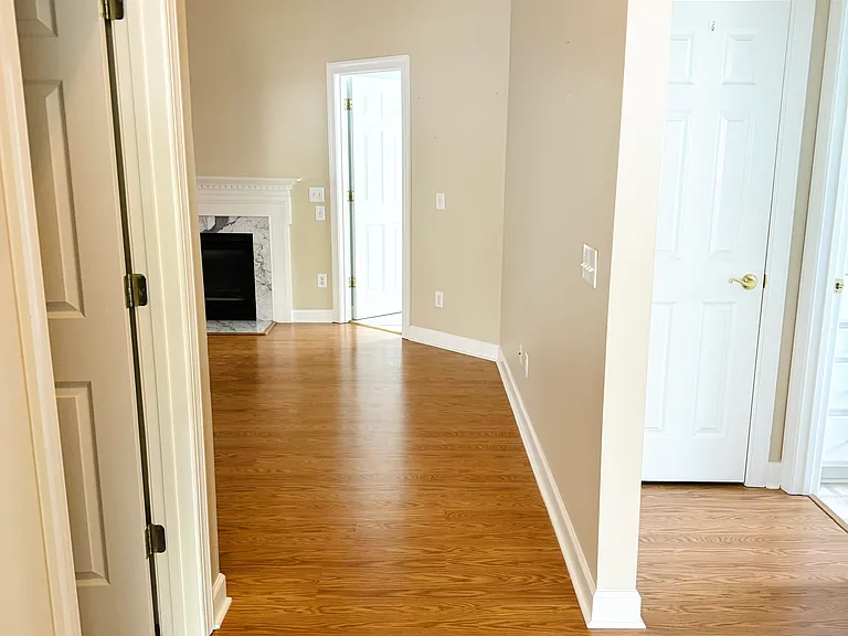 125 Rama Ct — Photo 3