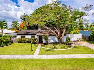 7230 SW 100th Ct, Miami, FL 33173