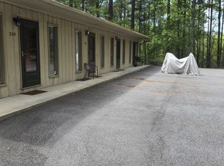 209 Harbor Dr, Seneca, SC 29672
