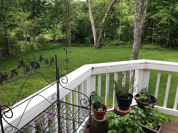 5th image of 18312 Bayberry Dr