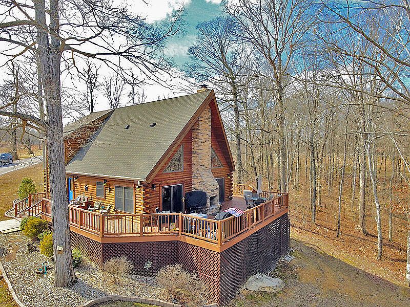 1st image of 189 Scenic Point Dr