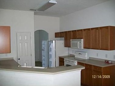 4th image of 504 Cardinal Dr