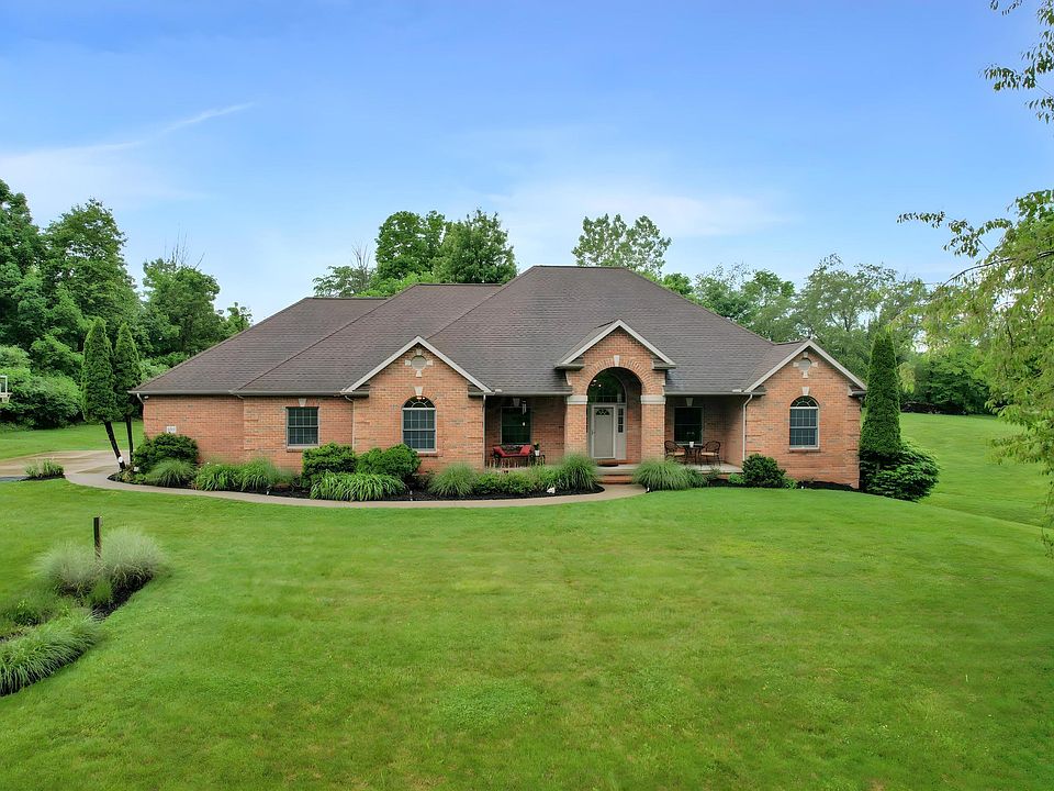 1st image of 150 Paradise Valley Dr