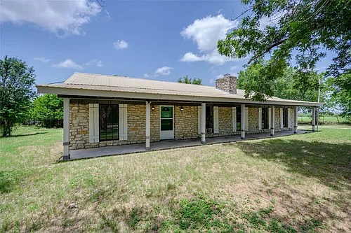 18641 Camino Real Photo 1