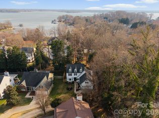 153 Ashford Hollow Ln, Mooresville, NC 28117