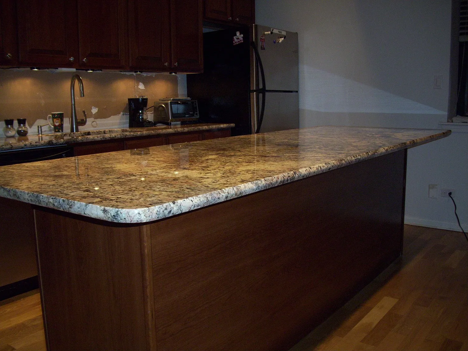 2512 N Bosworth Ave APT 106 photo 1