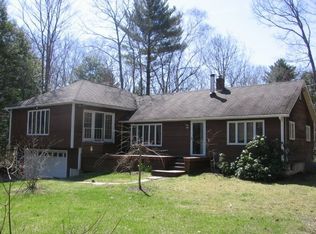 700 Mount Pleasant St, Rockport, ME 04856