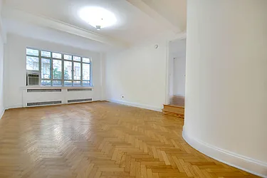 Rented by Urbane Brokerage