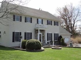 910 Route 216, Poughquag, NY 12570