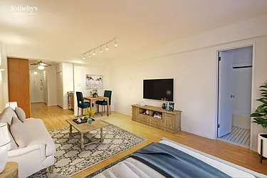 Rented by Sotheby's International Realty