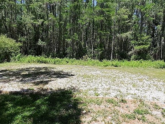2nd image of 1587 Lake Como Dr